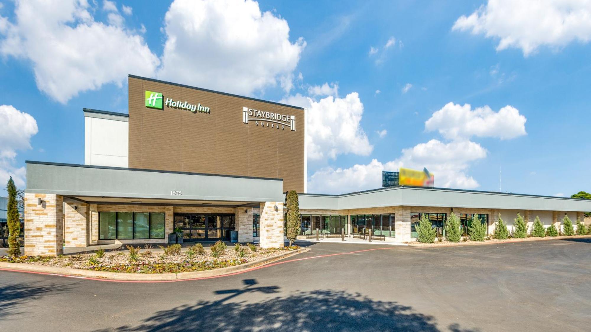 Staybridge Suites Dallas Market Ctr Love Field, An Ihg Hotel Extérieur photo