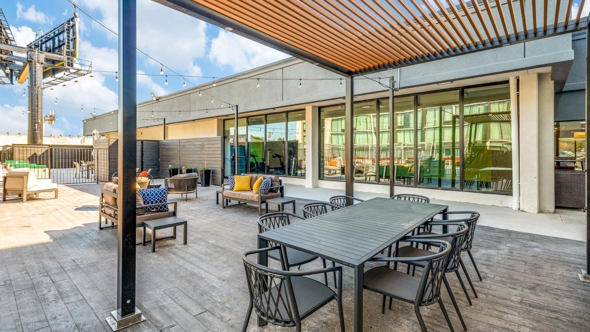 Staybridge Suites Dallas Market Ctr Love Field, An Ihg Hotel Extérieur photo