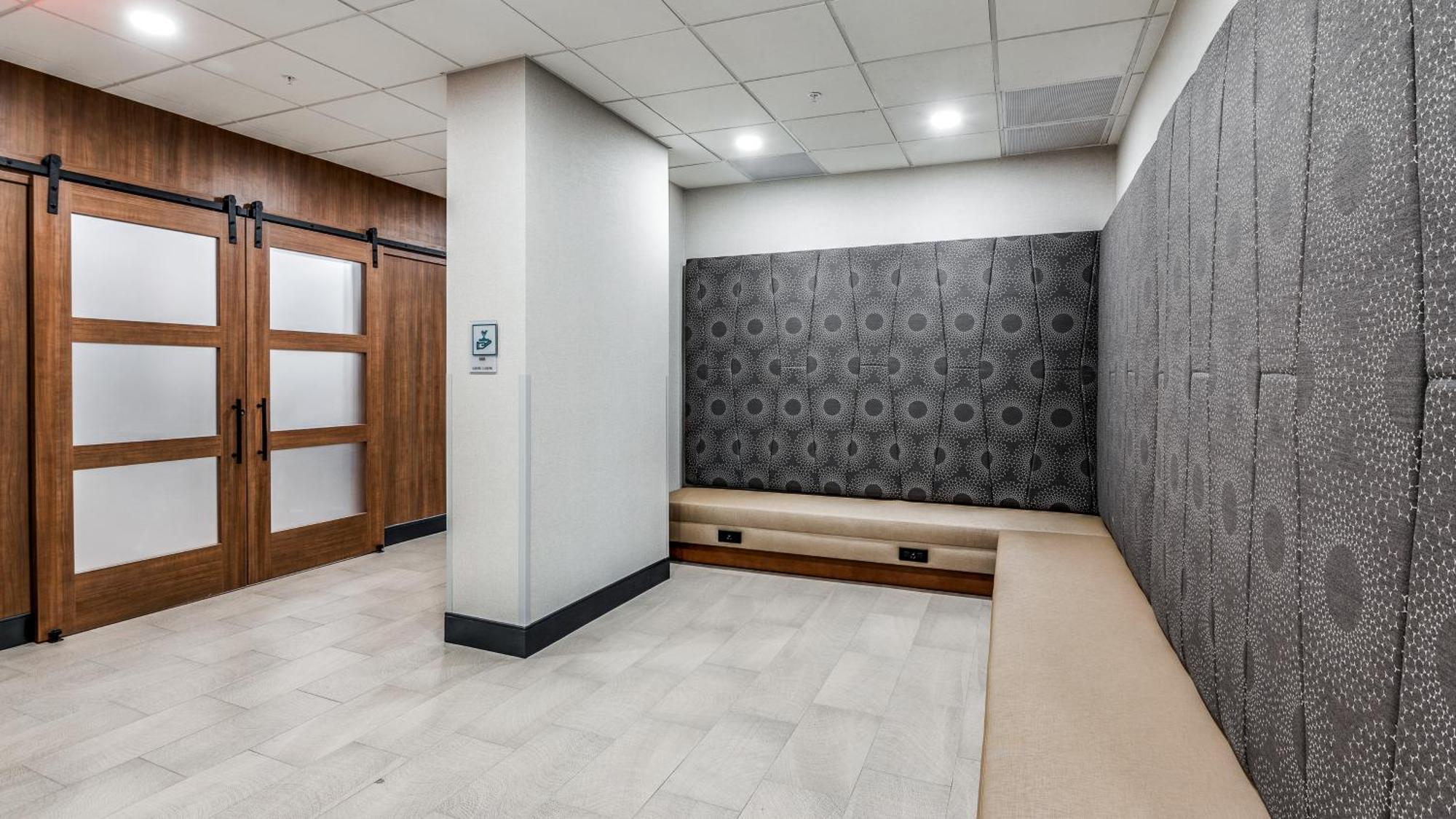 Staybridge Suites Dallas Market Ctr Love Field, An Ihg Hotel Extérieur photo